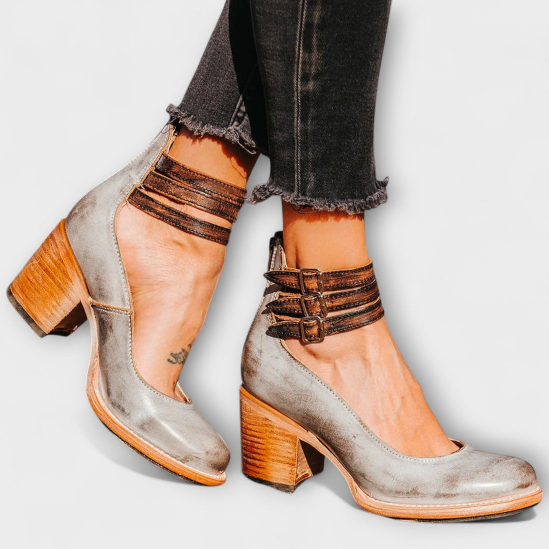 Bella – Comfortable and Stylish Orthopaedic Shoe