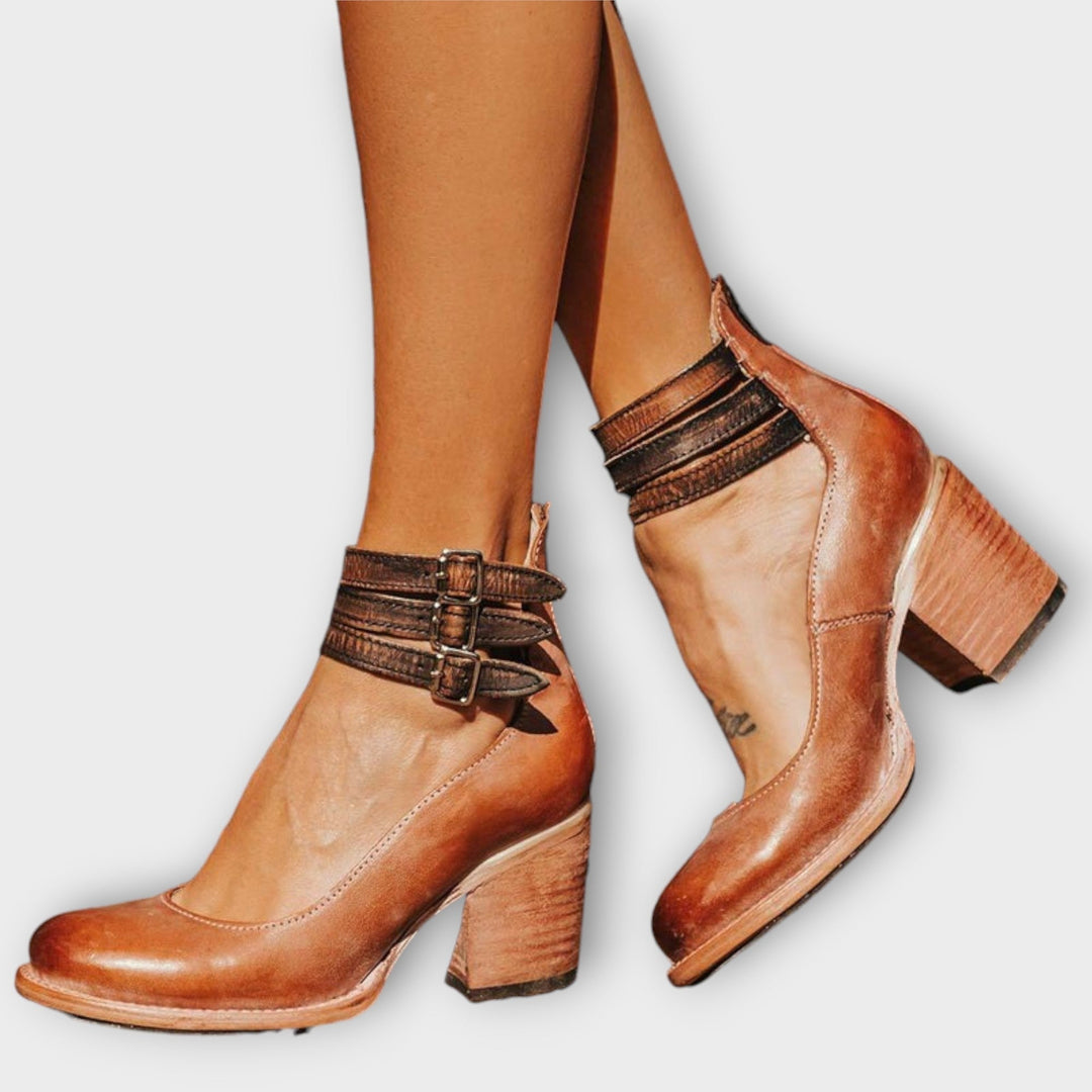 Bella – Comfortable and Stylish Orthopaedic Shoe