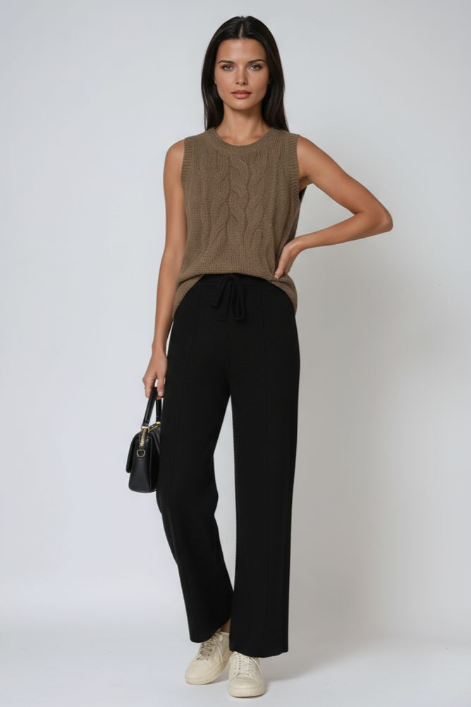 Trousers | Straight Legs and Drawstring Waist