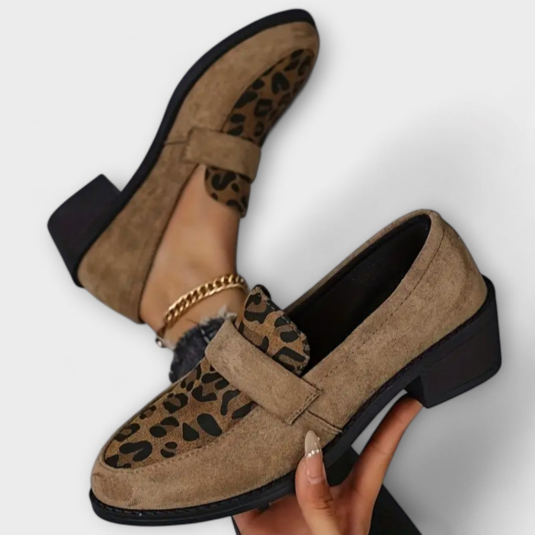 Karla – Elegant Women's Shoes with Leopard Print